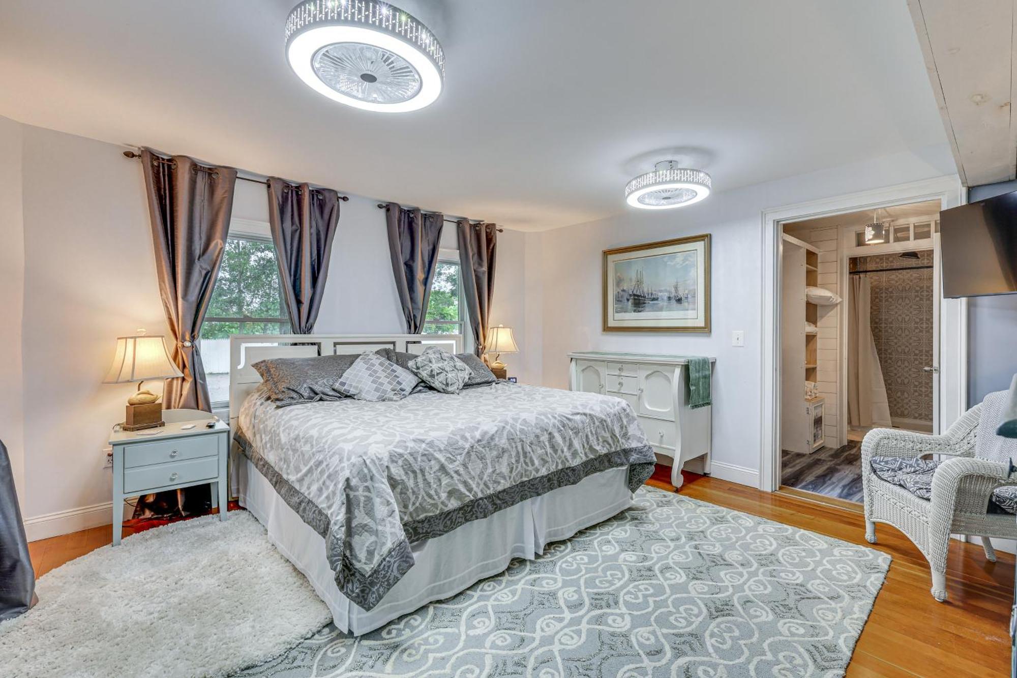Quintessential New England Home With Patio And Grill! 퍼트넘 외부 사진
